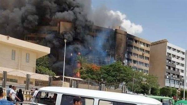 بالفيديو- 18 إصابة جراء اندلاع حريق في مبنى حكومي بالقاهرة