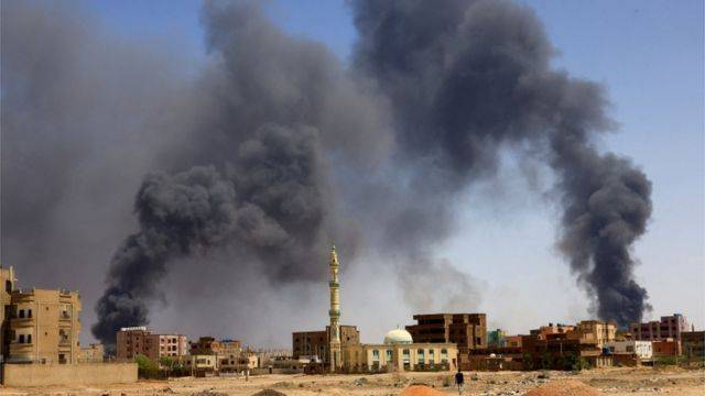 الإتحاد الأفريقي يطرح خارطة طريق لحلّ النزاع في السودان.. ما هي بنودها؟