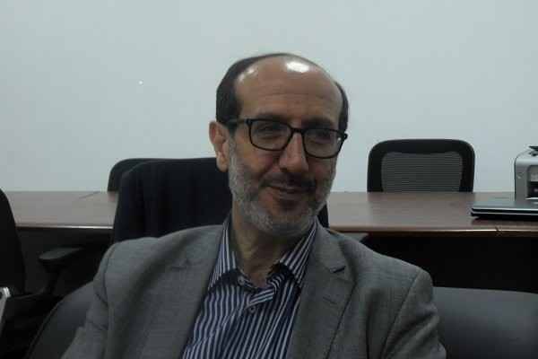 الموسوي: لبنان لم يعد
أمام خطر توقّف الاتصالات