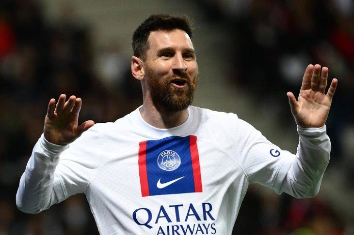 أسبوع حاسم في مصير ميسي... وبرشلونة ينتظر