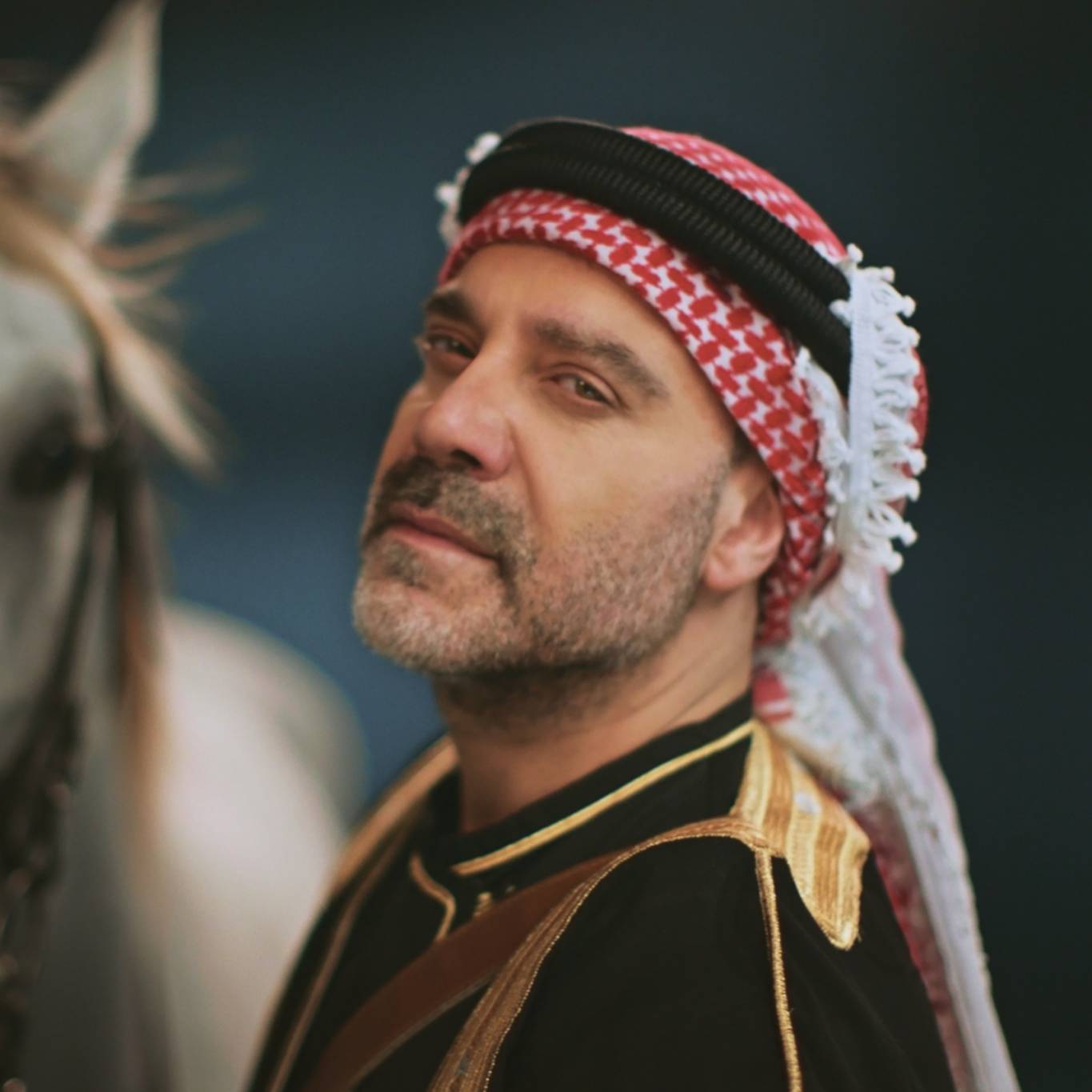 جو أشقر يهنىء الشعب الاردني ويطلق "إحنا أردنية" احتفالا بالاستقلال