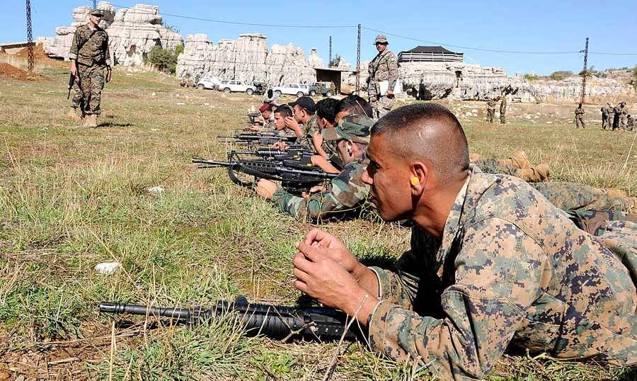 الجيش نفّذ رمايات على أهداف بحريّة
بواسطة راجمات الصواريخ والمدفعيّة