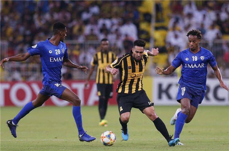 التجربة الصينية جرس إنذار للدوري السعودي