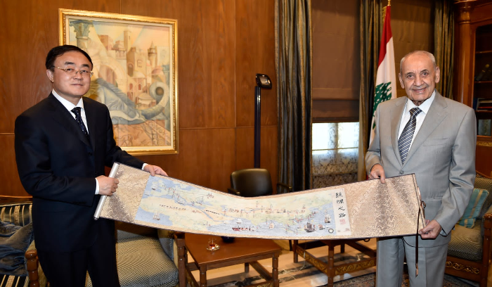 وجّه دعوة لنظيره الصيني لزيارة لبنان
بري: نثمّن للصين دورها
في إنجاز الإتفاق السعودي- الإيراني