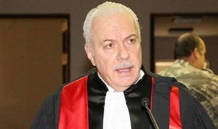 بعيداً عن الاضواء.. هكذا بدأ قاضي التحقيق الذي اختاره عبود مهمته!