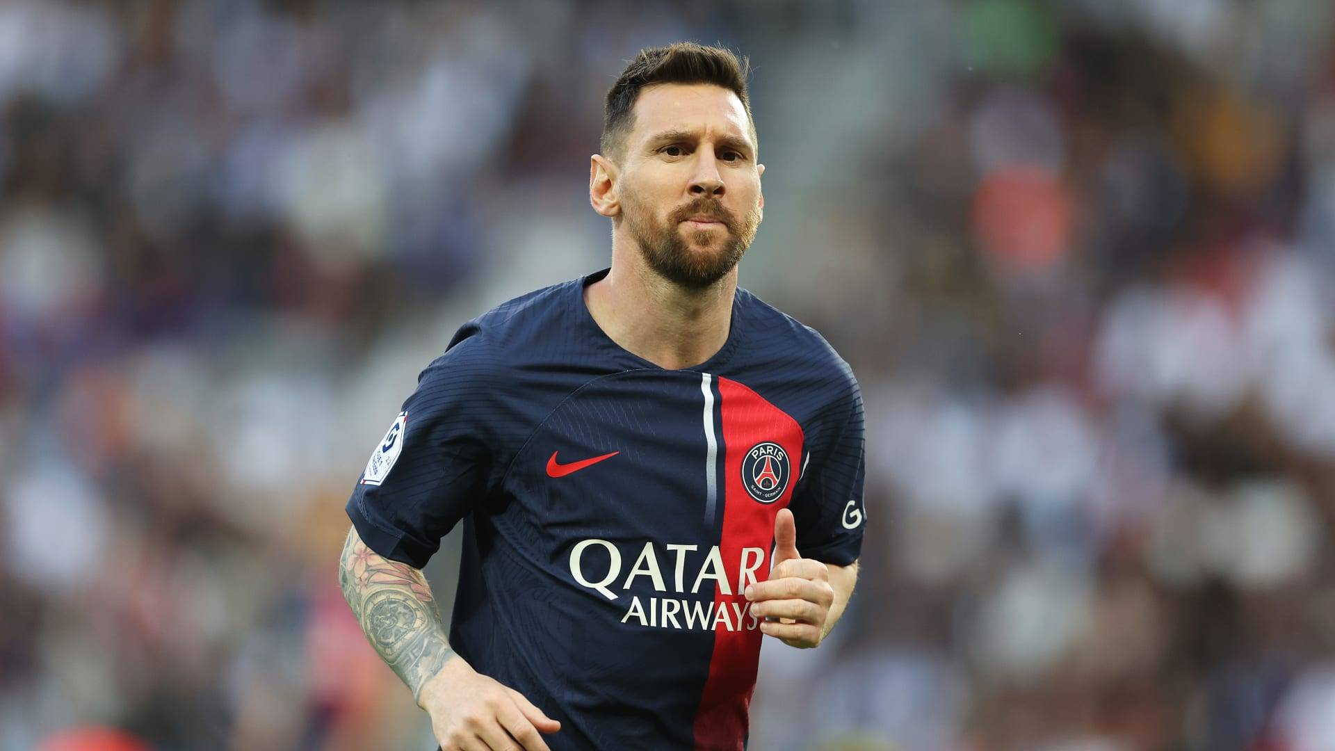 ضربة للهلال؟.. والد ميسي: نجلي يريد برشلونة