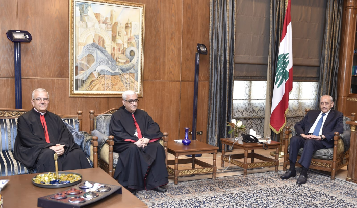 عبد الساتر والعمار موفدين من الراعي
بحثا المستجدات مع بري وجنبلاط