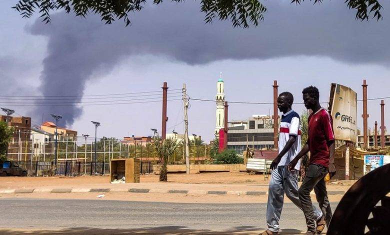 هدنة جديدة لمدة 24 ساعة...
السودان: المبعوث الاممي غير مرغوب فيه