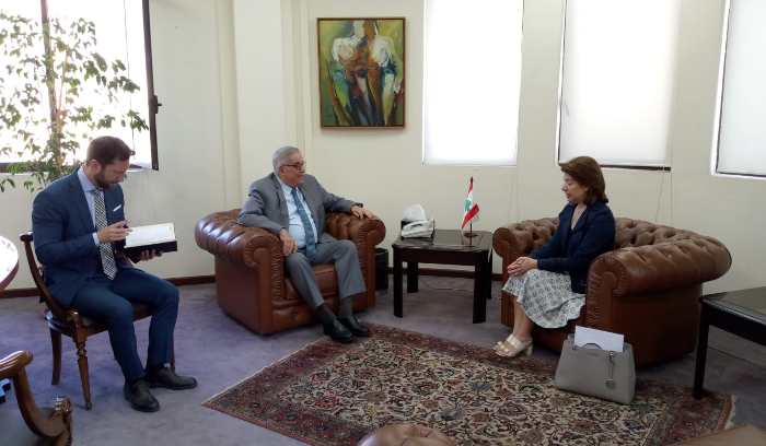 بو حبيب تسلم رسالة من نظيره اليوناني السابق