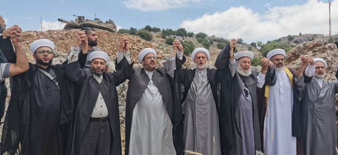 وفد "تجمّع العلماء" زار كفرشوبا متضامناً:
لن نسمح للفتنة بأن تشتعل في أرضنا