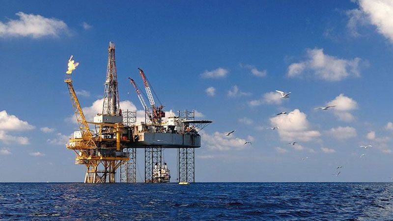 استخراج النفط.. تراخيص الشركات النفطية بانتظار وزارة الطاقة