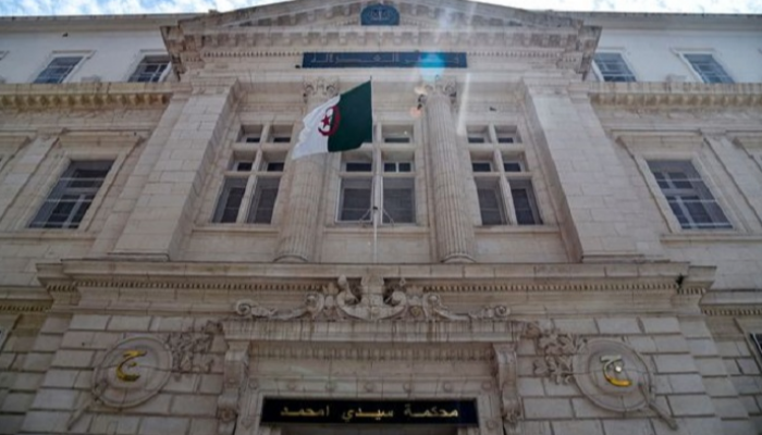 أحكام بالسجن بحق مسؤولين جزائريين بارزين...إليكم التفاصيل