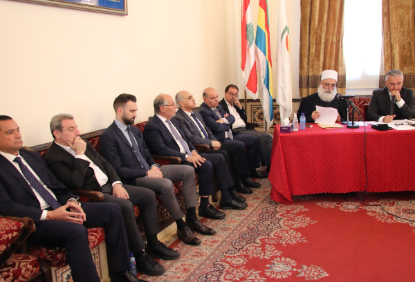 أبي المنى ترأس الهيئة العامة للمجلس المذهبي:
لمبادرات فعّالة تنقذ البلاد من التخبّط والإنحدار