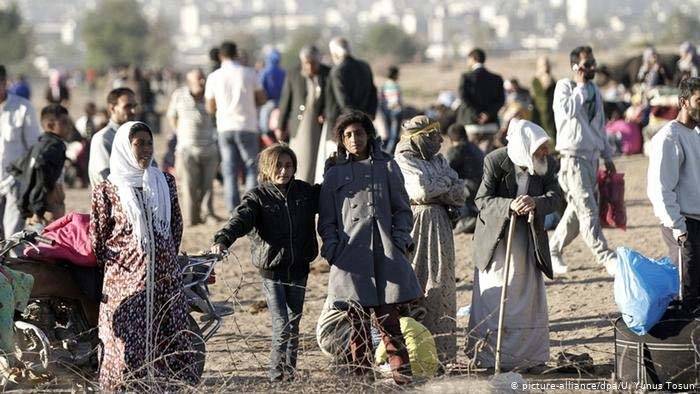 «داتا» النزوح بانتظار رسالة «الخارجيّة»... وشرف الدين في سوريا هذا الأسبوع
وزير المهجّرين يكشف لـ«الديار» عن انطلاق «الترحيل الآمن» من المخيّمات