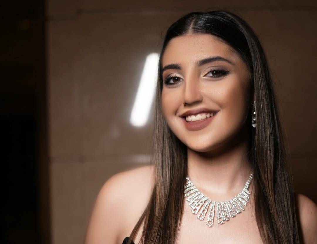 ريم حلو تطلق أغنية جديدة بإحساس عال...وما علاقة مايلي سايرس؟