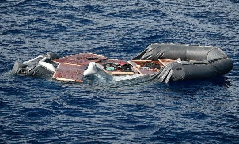 قارب موت جديد قرب جزر الكناري يودي بحياة طفل... إنقاذ 24 شخص والعشرات مفقودون