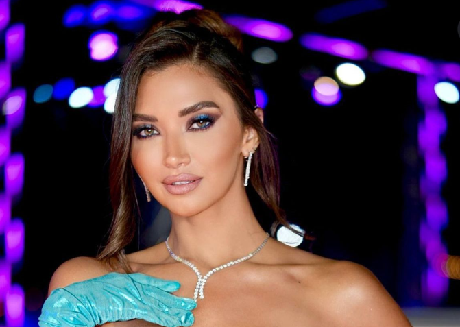 هبة حيدري ملكة جمال المذيعات العرب لعام 2023