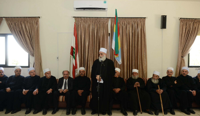 أبي المنى زار بلدتيْ نيحا وجباع:
نسعى للاستثمار في الشباب والأوقاف
