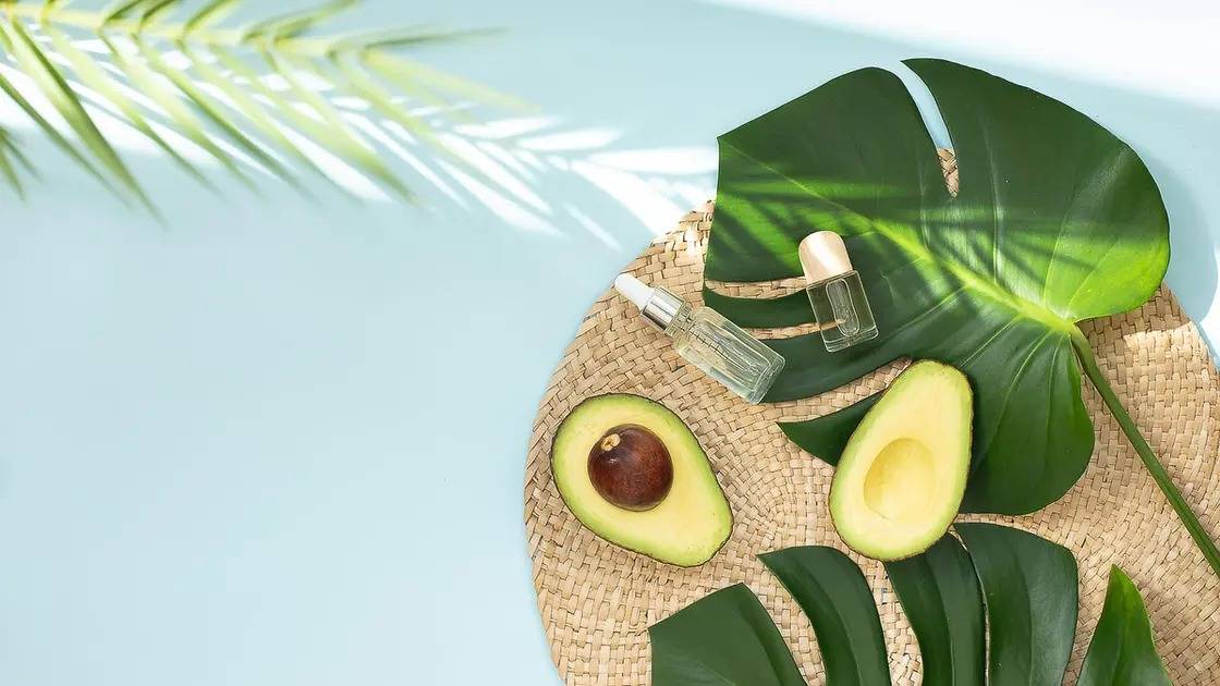 ما الذي يجعل من الأفوكادو مكوّناً تجميلياً فريداً واستثنائياً؟