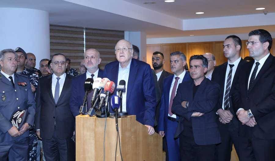 جال وحمية ووزراء على اقسام مطار بيروت الدولي
ميقاتي :نسعي رغم الظروف الصعبة ان
يعكس هذا المرفق صورة لبنان المشرقة