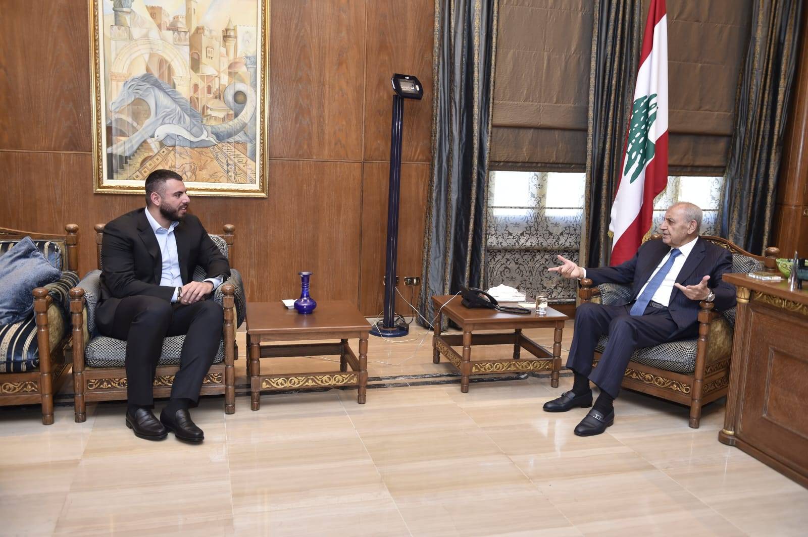 بري: غير صحيح أن لودريان تخطّى فرنجية
وأبلغته بأسباب تمسكي وحزب الله بترشيحه