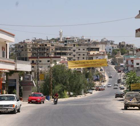 في دير قانون النهر... أطلق النار على أقاربه ومخابرات الجيش تتدخل