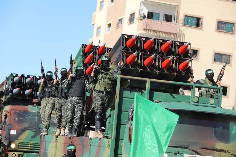 القسام تشارك الفلسطينيين أبرز صناعاتها العسكرية