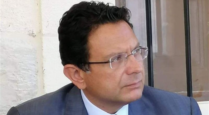 الخازن يتصال بطوق: لتوقيف المجرمين والإقتصاص منهم ليكونوا عبرة لغيرهم