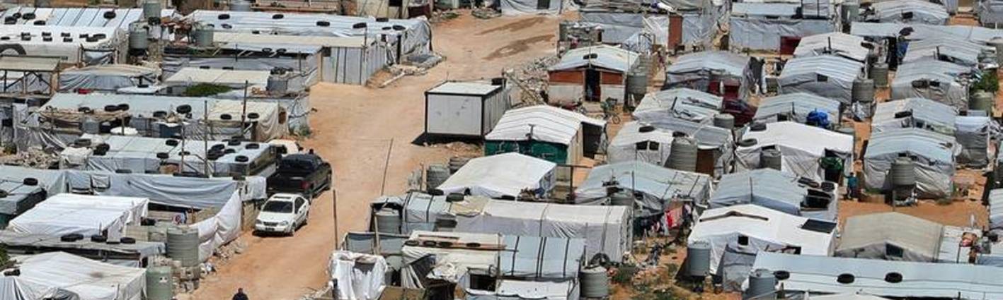 إستراحة العيد تخرقها الدعوات للحوار... هل يعود لودريان مع «الخيار الثالث»؟
وفد وزاري قريباً الى سوريا للتفاهم على قضية النازحين وفق مبدأ العودة الآمنة