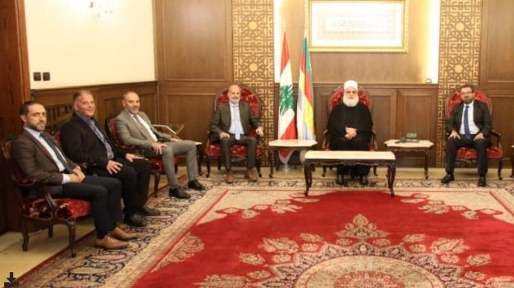 أبي المنى استقبل وفداً من "الوطني الحرّ" معايداً
عطالله:لا يمكن الإنطلاق الى الأمام دون حوار