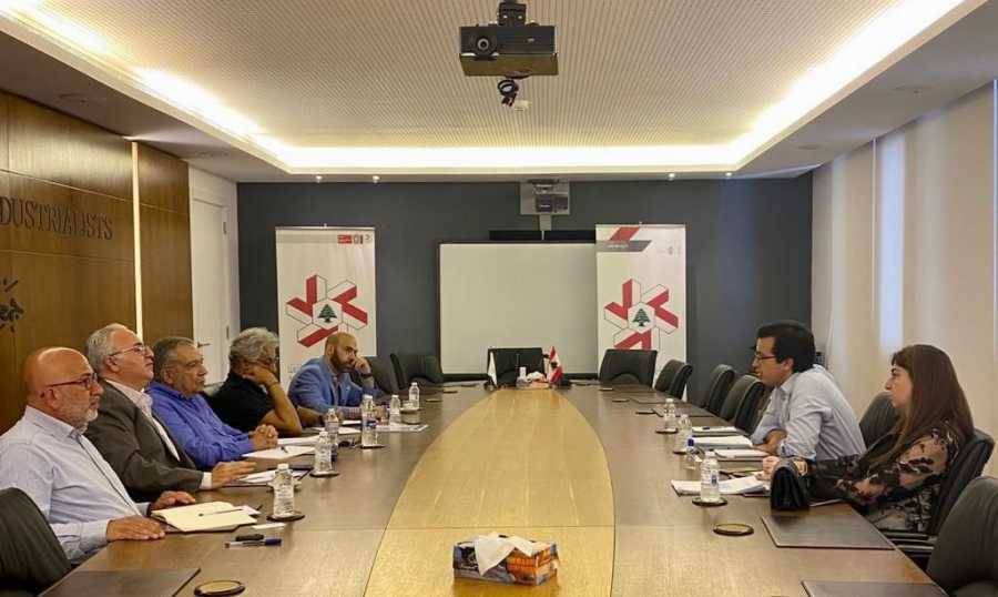 ممثل صندوق النقد من جمعية الصناعيين:
لاعادة النظر في ادارة اصول الدولة