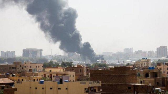 قوات الدعم السريع تتهم الجيش السوداني بقتل العشرات جراء قصف أحياء سكنية