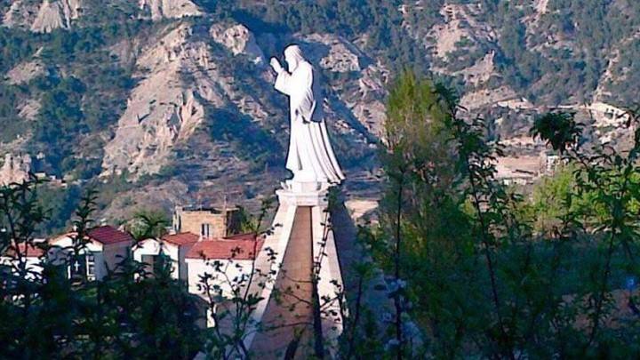 إلغاء احتفالات عيد مار شربل في بقاعكفرا بعد بعد حادثة القرنة السوداء