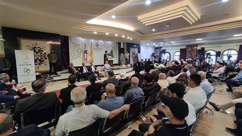 "الكيان الصهيوني في أسوأ حالاته وجنين ستبقى قاعدة صلبة للمقاومة"
حزب الله: نحن ندعو دائماً للحوار
ولم نناقش مسألة تعديل إتفاق الطائف