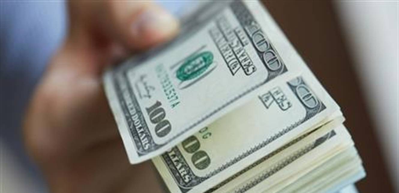 عمره 39 عاماً ويتقاضى راتباً خيالياً... تعرفوا على "كيوي كامارا"
