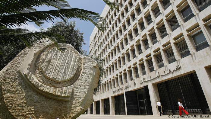الرئاسة بانتظار لودريان …والحاكميّة بانتظار نواب الحاكم