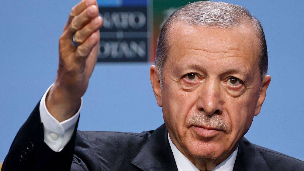 بعد ٧ سنوات على انقضائها... أردوغان يستذكر "محاولة الانقلاب الفاشلة"