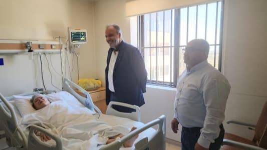 بوشكيان زار جرحى حادث سير زحلة مكلفًا من ميقاتي