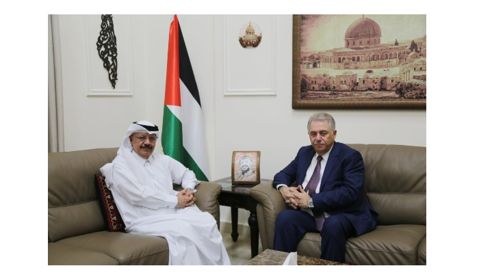 دبور عرض الأوضاع في الأراضي
الفلسطينيّة مع سفير قطر