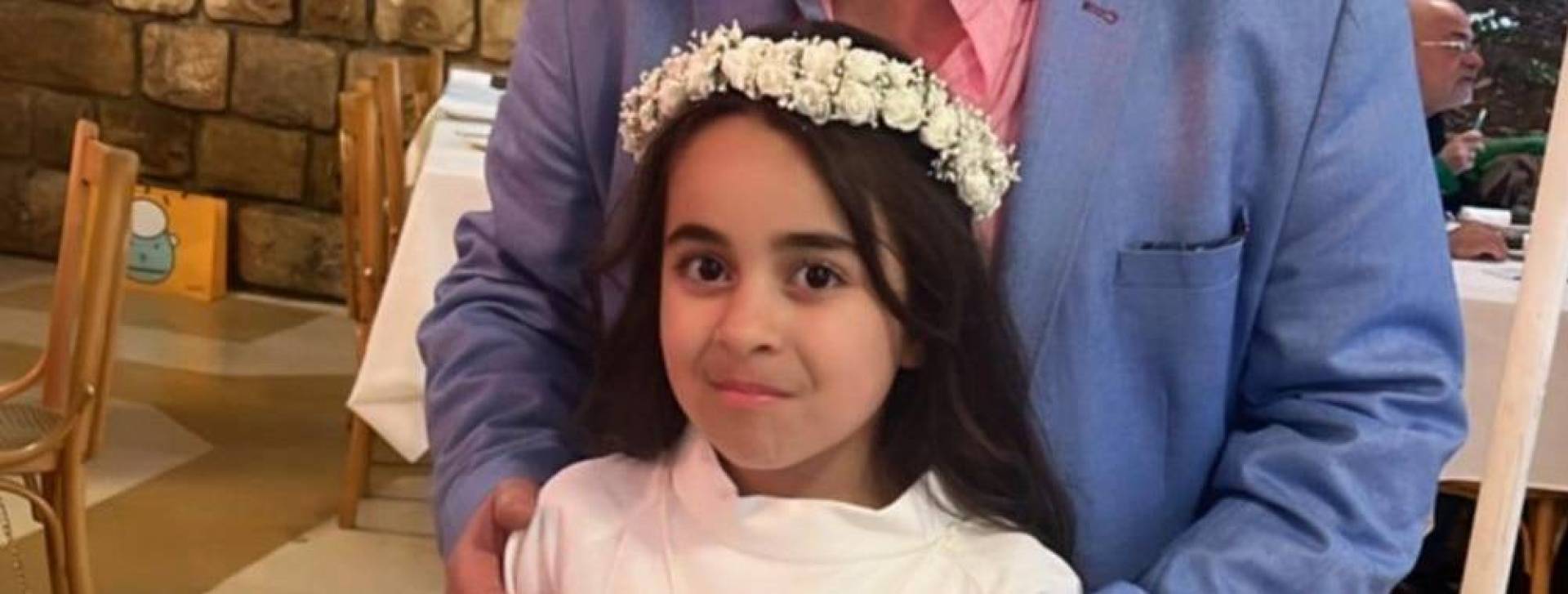 إبنة فنانة مبتعدة عن الساحة الفنية.. خمنوا من هي من الشبه؟