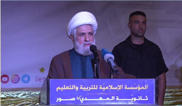 قاسم: لولا المقاومة لكان لبنان في جزء منه
ما زال يرزح تحت الاحتلال الإسرائيلي