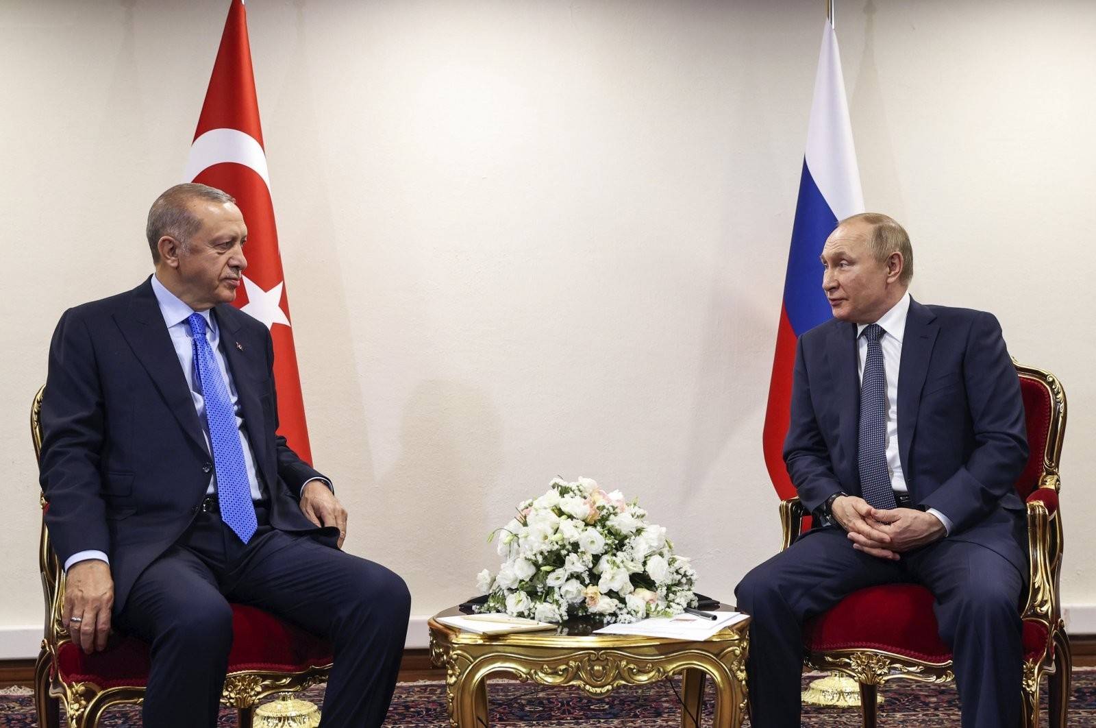 الكرملين ينفي إعلان أردوغان التوصل إلى اتفاق مع بوتين بشأن تمديد اتفاق الحبوب