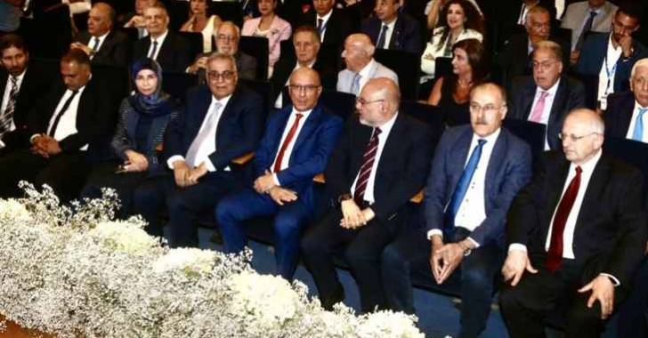 مؤتمر الطب الاغترابي يواصل اعمالة...
الابيض: حضور الاطباء من الخارج يؤكد تمسكهم بوطنهم