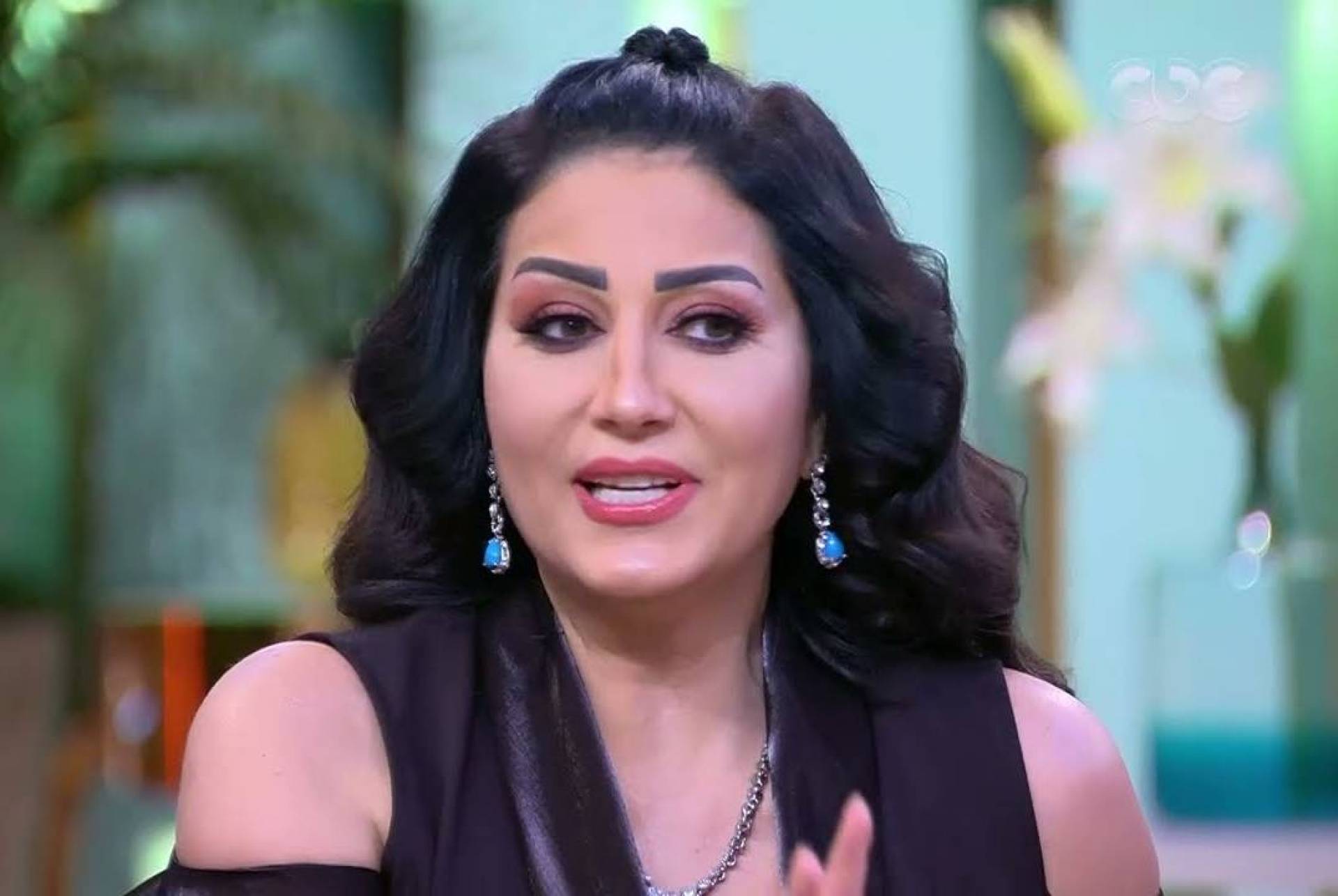 وفاء عامر تُغضب السيدات بتصريحاتها عن خيانة الزوج