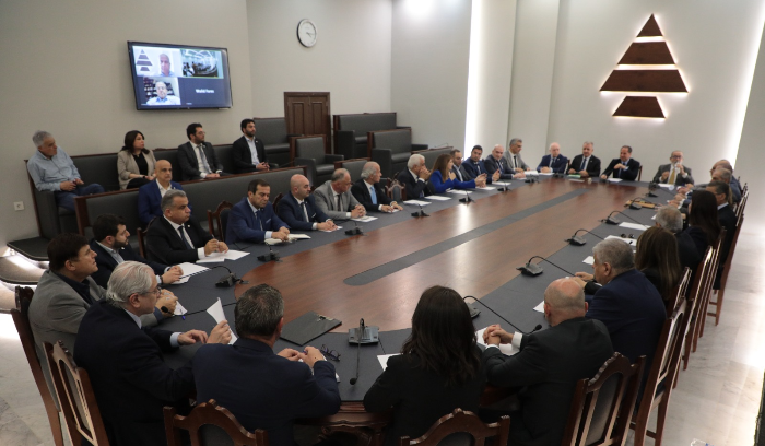 "ليُنصف الاتحاد الأوروبي لبنان"
"الكتائب": معطلو الاستحقاق الرئاسي
يتحمّلون مسؤوليّة تقويض الدولة
