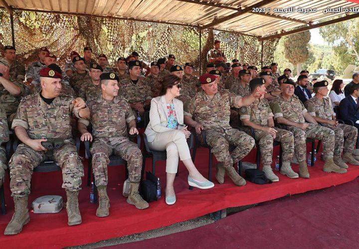 مناورة اختتام التمرين المشترك RESOLUTE
UNION 2023 في حضور قائد الجيش