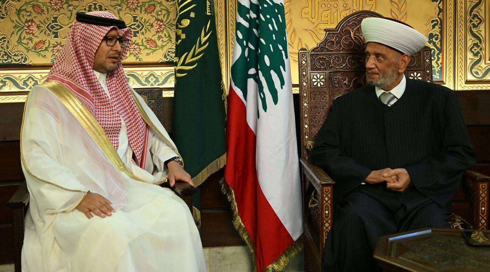 البخاري في دار الفتوى: السعودية حريصة على لبنان وشعبه