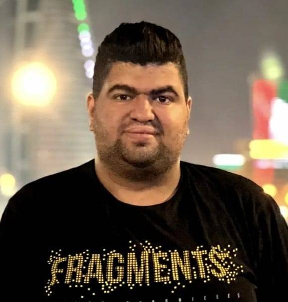 الفنان علي عادل يعلق على "أيام الزمان".. يستعرض قضايا الشباب