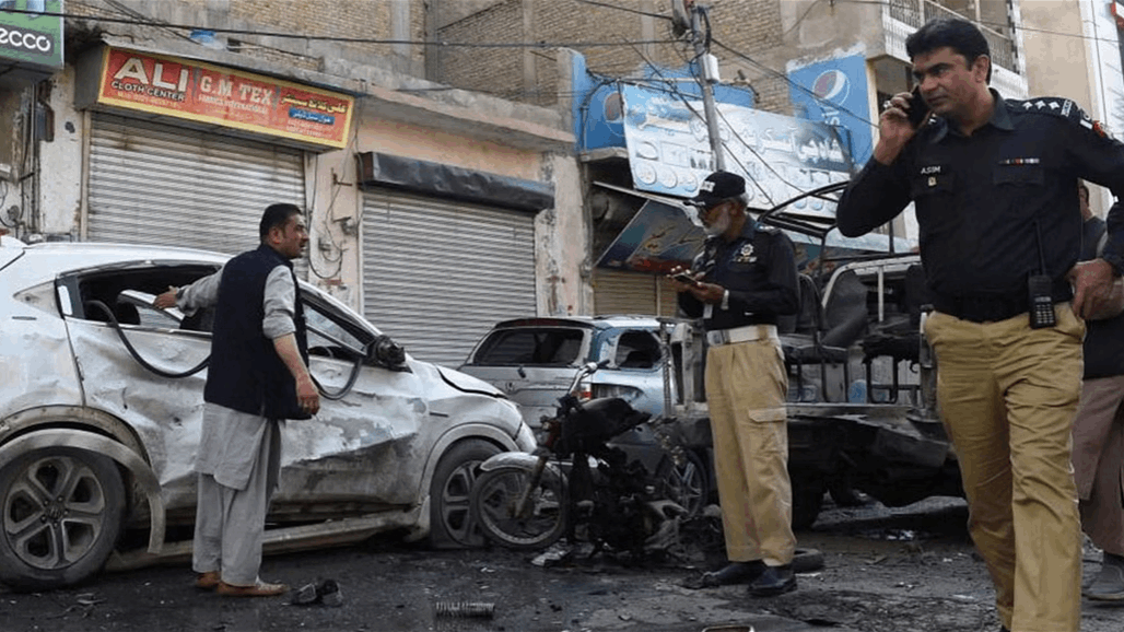 مقتل 2 وإصابة عدة أشخاص بتفجير انتحاري في باكستان