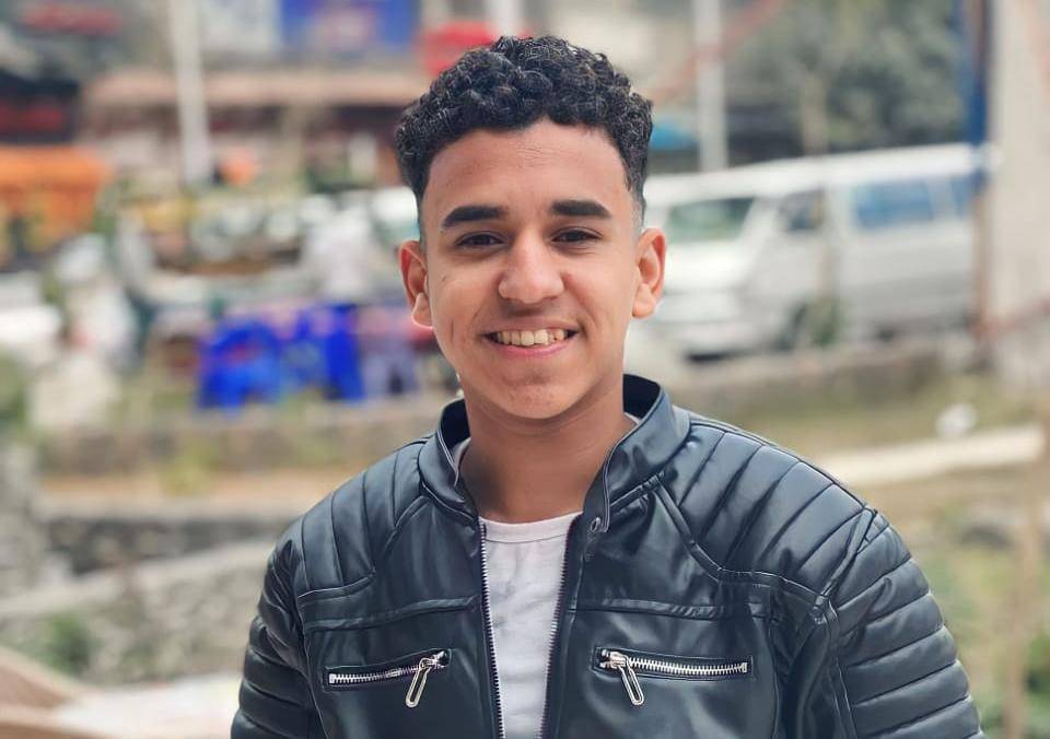 مصمم الجرافيك محمد أشرف يكشف تجربته الشخصية في مجال التصميم الجرافيكي